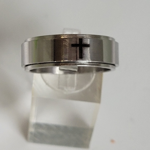 For Liz. Do Not Purchase. Stainless steel spinner fidget ring with cross mens ✝️ - Picture 3 of 4